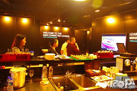 情懷盡顯 《藏地飛車》亮相上海車展