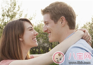 2017國(guó)際接吻日如何接吻辨別真愛(ài) 接吻了解愛(ài)情