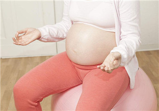 胎兒臍帶繞頸怎么辦？產(chǎn)前怎樣化解臍帶繞頸？