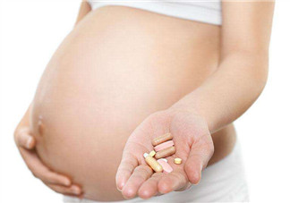 孕婦能食用維他命嗎？孕婦如何攝取維他命