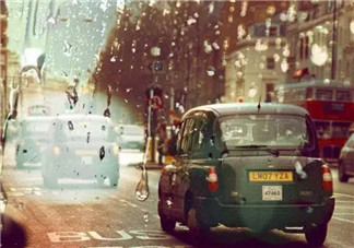 下雨天孕婦出門需要注意什么 孕婦下雨天出門要帶什么東西