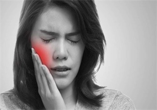懷孕后出現(xiàn)牙疼怎么護理 緩解懷孕牙疼方法