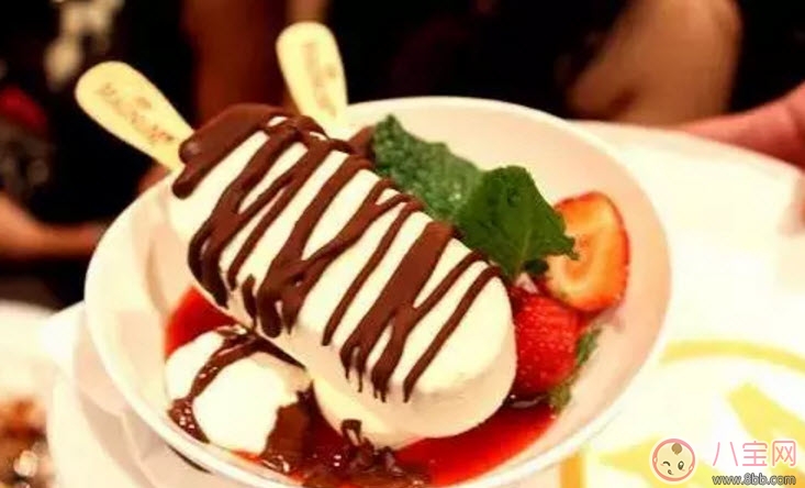 孕婦可以吃冷飲雪糕嗎 懷孕中期可以吃冷飲嗎