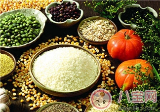 孕期能喝豆?jié){嗎   喝豆?jié){會引起寶寶濕疹嗎