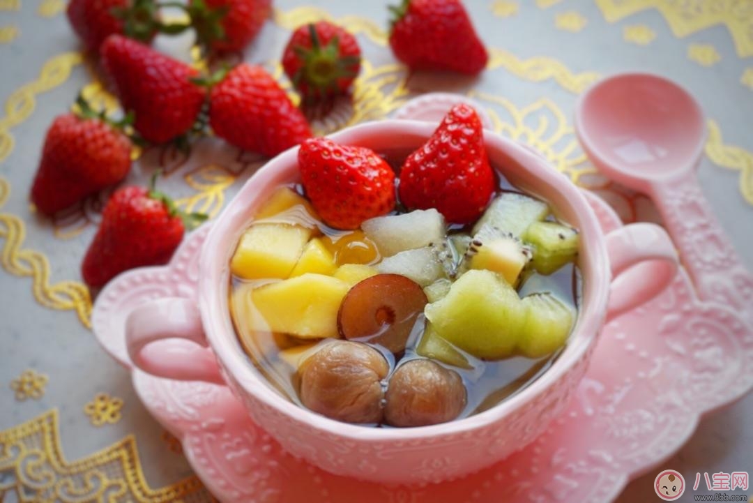 孕期可以吃草莓嗎 吃草莓的注意事項(xiàng) 孕期可以吃草莓嗎 吃草莓的注意事項(xiàng)