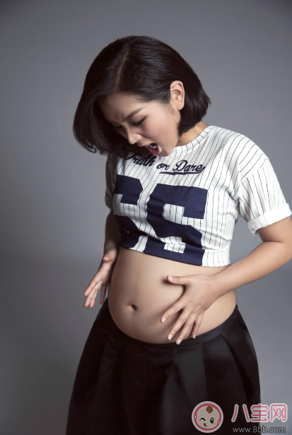 孕婦剪頭發(fā)是因為搶營養(yǎng)嗎 懷孕要不要剪頭發(fā) 孕婦剪頭發(fā)是因為搶營養(yǎng)嗎 懷孕要不要剪頭發(fā)