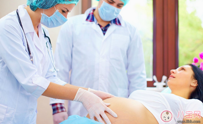 老婆有規(guī)律宮縮出現(xiàn)了 老公該怎么辦 老婆有規(guī)律宮縮出現(xiàn)了 老公該怎么辦