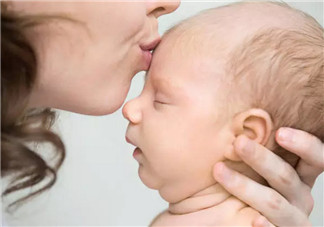 孕婦燒心是寶寶長頭發(fā)嗎 孕婦燒心吃什么好