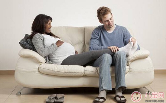 孕晚期腿抽筋怎么辦 孕晚期腿抽筋是缺鈣嗎 孕晚期腿抽筋怎么辦 孕晚期腿抽筋是缺鈣嗎