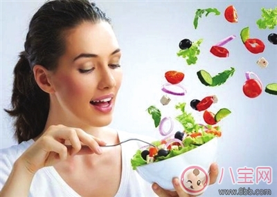 夏季孕肚長(zhǎng)痱子的原因 如何緩孕婦長(zhǎng)痱子