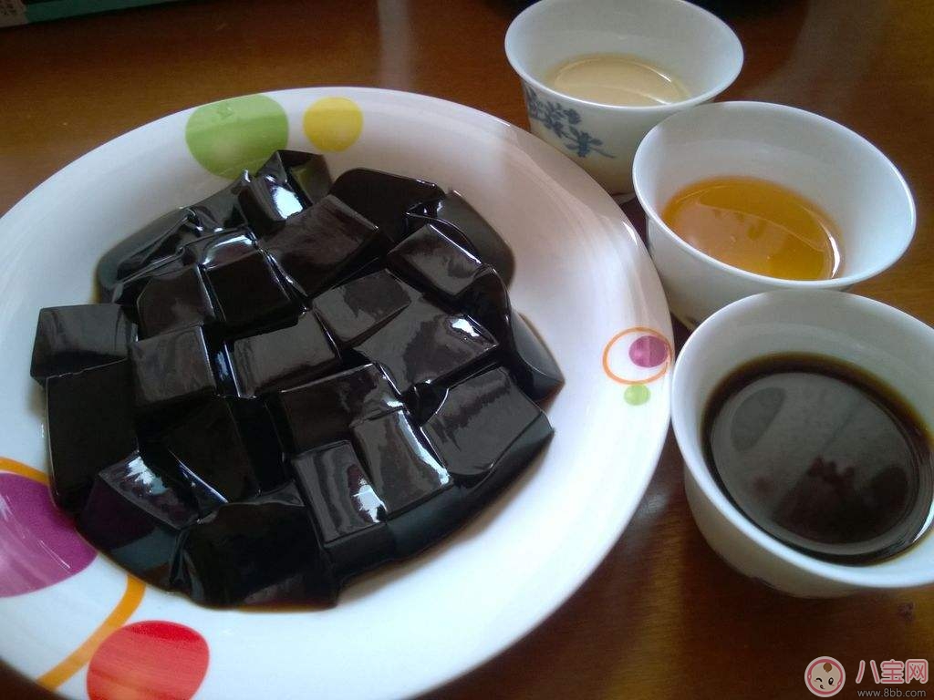 女性適合的中藥零食吃法有講究  食用有哪些注意事項(xiàng)