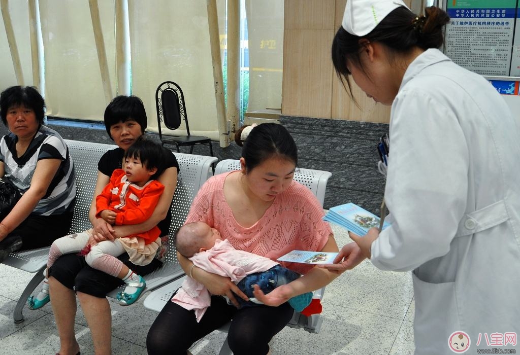 如何讓母乳增多 產(chǎn)后催奶誤區(qū)知多少 如何讓母乳增多 產(chǎn)后催奶誤區(qū)知多少