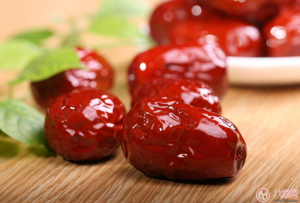 自然豐胸有方法 學會這些也是大胸妹