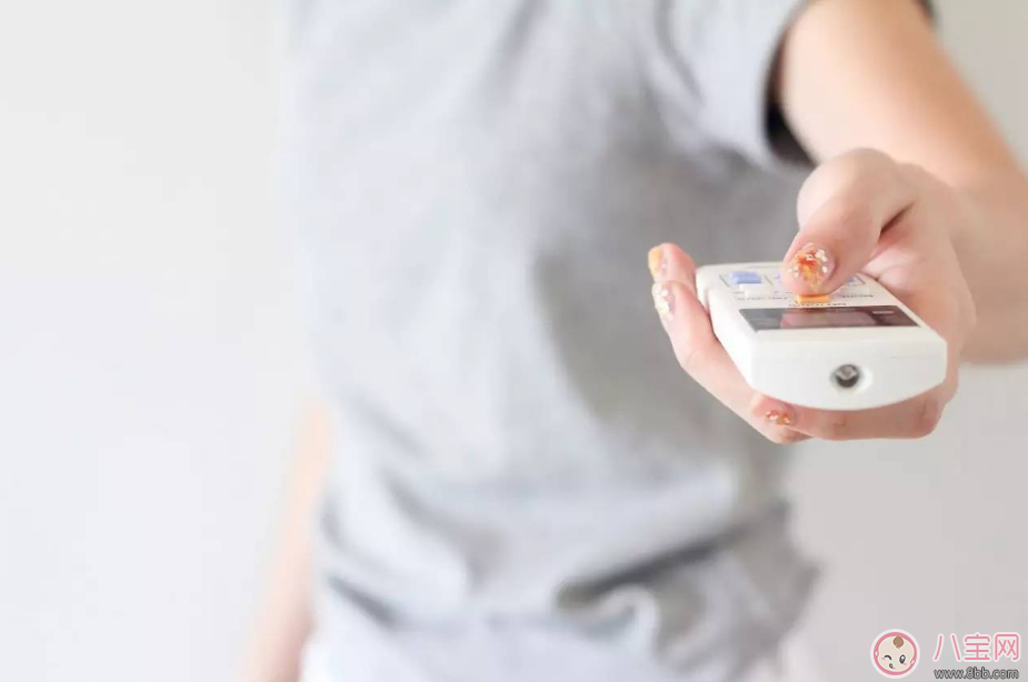 三伏天如何正確吹空調(diào) 空調(diào)這樣吹才能百利而無(wú)一害 三伏天如何正確吹空調(diào) 空調(diào)這樣吹才能百利而無(wú)一害