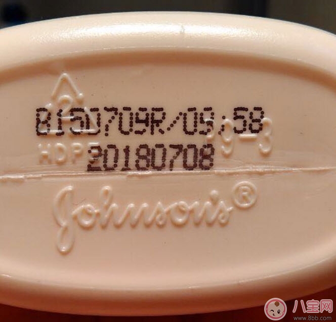 強生嬰兒香桃沐浴露味道怎么樣 強生嬰兒香桃沐浴露寶寶使用測評 強生嬰兒香桃沐浴露味道怎么樣 強生嬰兒香桃沐浴露寶寶使用測評