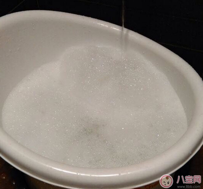 強生嬰兒香桃沐浴露味道怎么樣 強生嬰兒香桃沐浴露寶寶使用測評 強生嬰兒香桃沐浴露味道怎么樣 強生嬰兒香桃沐浴露寶寶使用測評