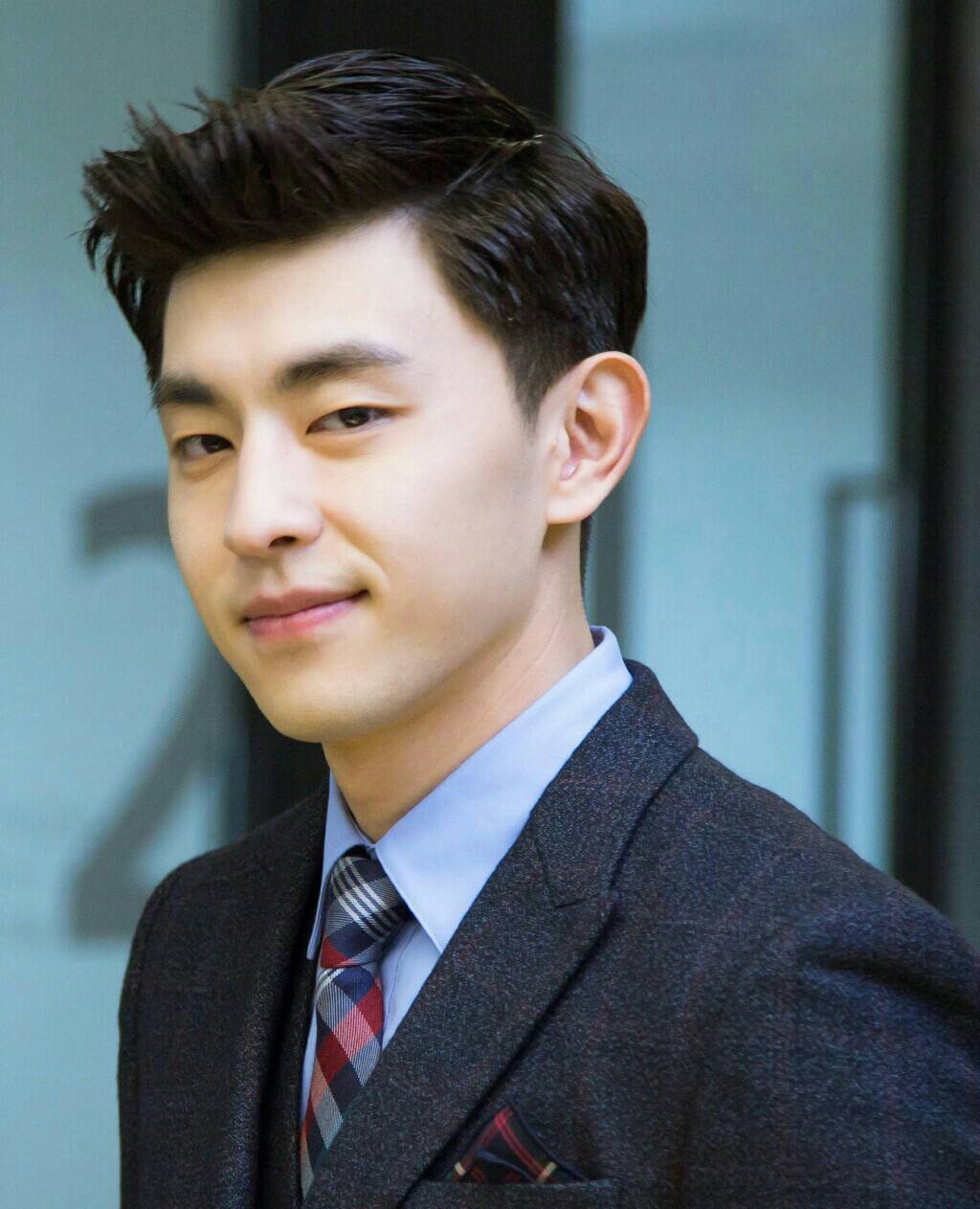 鄧倫《爸爸去哪兒》實(shí)習(xí)奶爸表現(xiàn) 東北萌娃與鄧倫配合默契嗎？