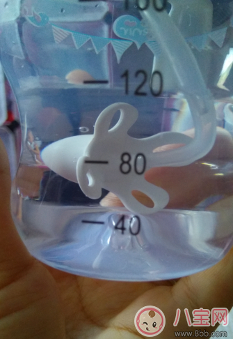 清素軟嘴學(xué)飲杯好不好 清素軟嘴學(xué)飲杯使用測評