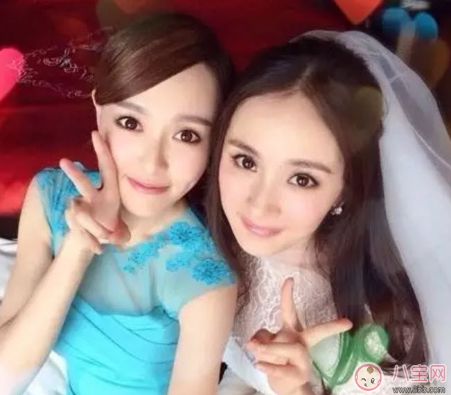 塑料姐妹花永遠(yuǎn)不分家?塑料花友誼什么意思 娛樂圈那些塑料花姐妹友誼 塑料姐妹花永遠(yuǎn)不分家?塑料花友誼什么意思 娛樂圈那些塑料花姐妹友誼