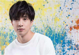 人生巔峰的薛之謙為什么把所有的一往情深都給了同一個(gè)人？