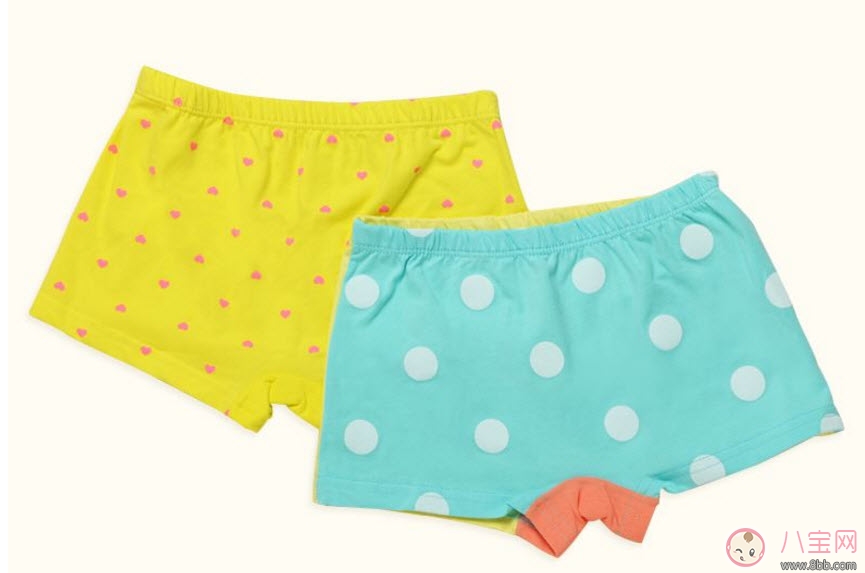 寶寶穿的內(nèi)褲有甲醛嗎 寶寶應(yīng)該多大開始穿內(nèi)褲