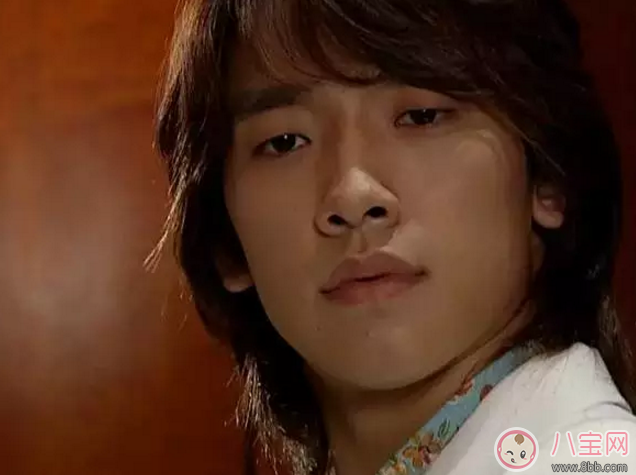 Rain十月就要當爸爸啦！Rain將變身成“女兒奴”？