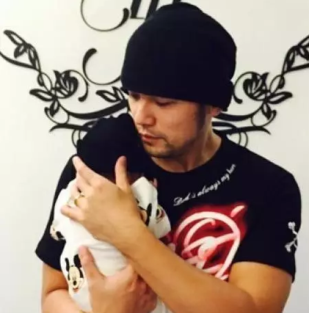 貝克漢姆鄧超周杰倫紛紛淪為“女兒奴” 有爸爸疼的女孩更有成就感 貝克漢姆鄧超周杰倫紛紛淪為“女兒奴” 有爸爸疼的女孩更有成就感