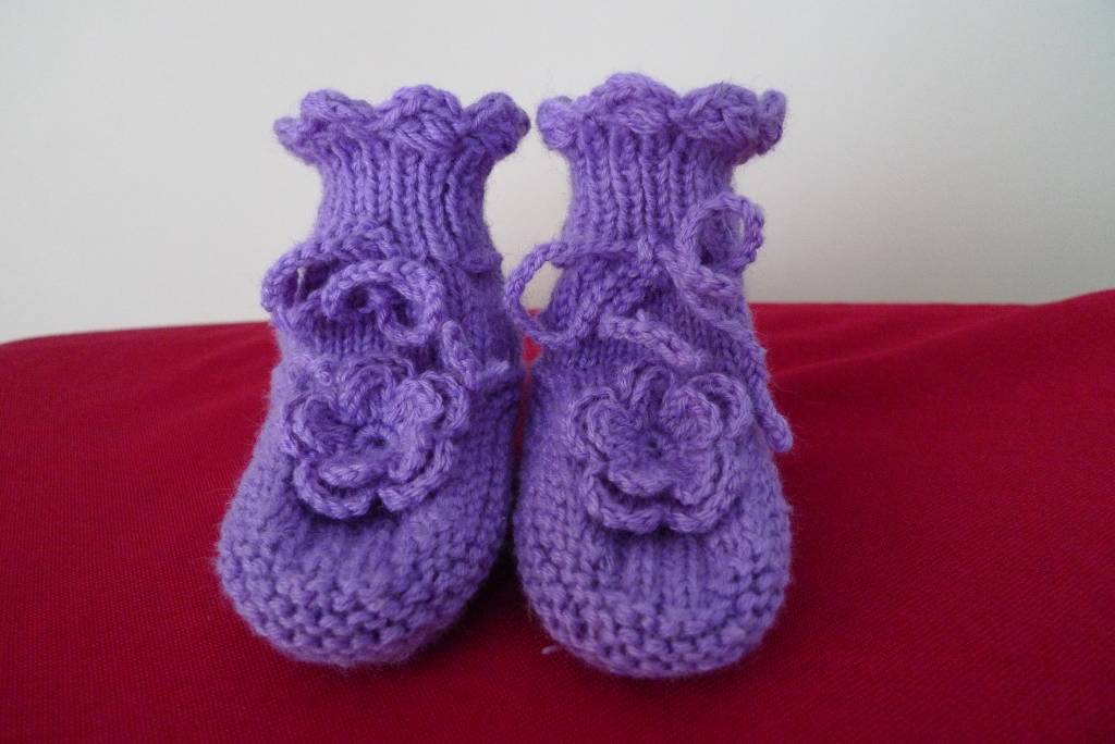 陳浩民帶全家開(kāi)趴孩子穿巨型拖鞋 如何給寶寶選鞋子