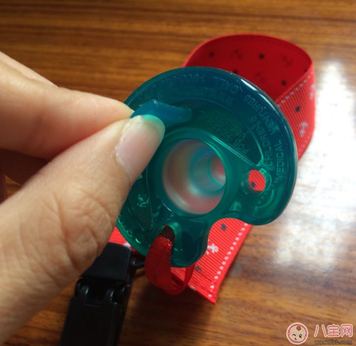 新安怡3號(hào)安撫奶嘴怎么樣 新安怡綠色安撫奶嘴好用嗎