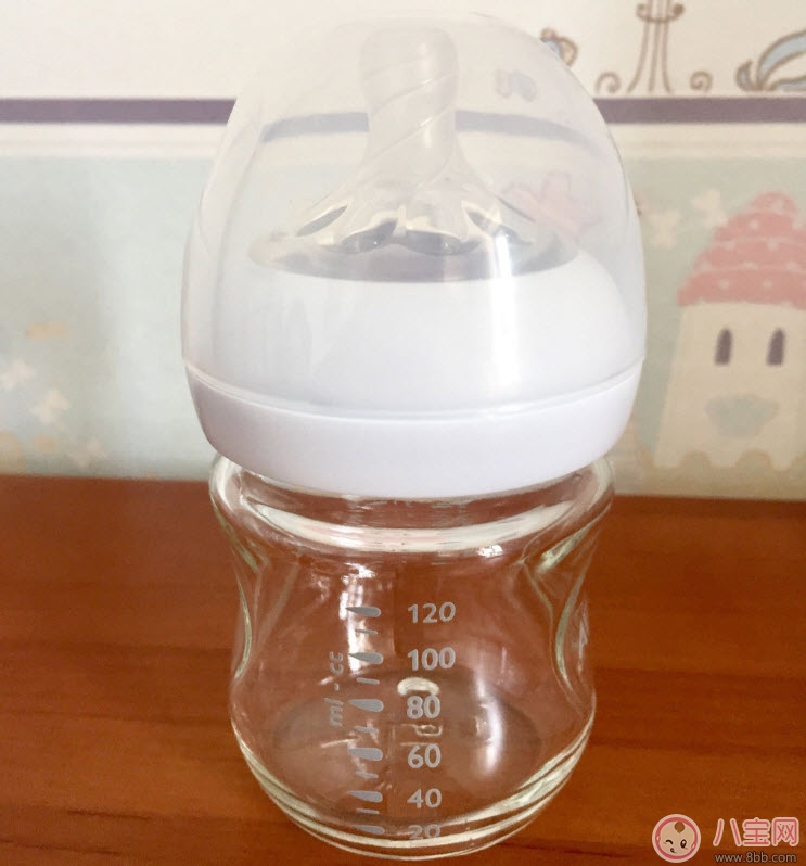 新安怡玻璃奶瓶和comotomo硅膠奶瓶哪種好 新安怡可么多么奶瓶對比