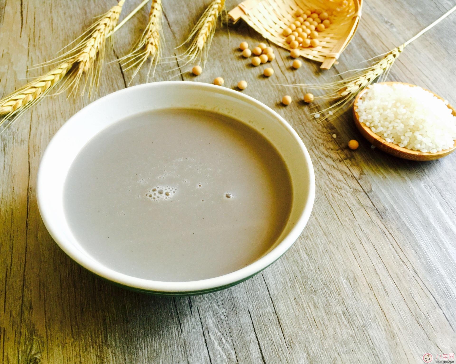 健康飲食須知 豆?jié){對女性的好處 健康飲食須知 豆?jié){對女性的好處