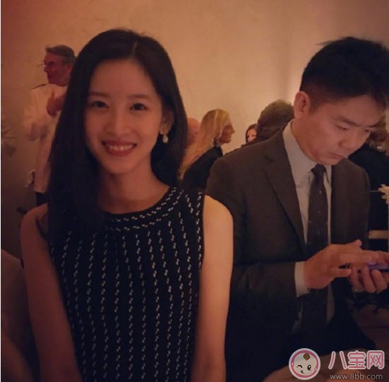 章澤天女兒多大了 奶茶妹妹章澤天有幾個(gè)孩子