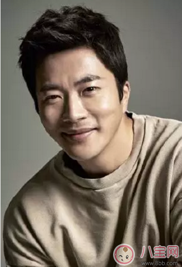 裴勇俊“三年抱倆”！韓劇長腿歐巴都生二寶啦！