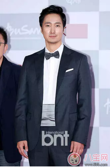 裴勇俊“三年抱倆”！韓劇長腿歐巴都生二寶啦！