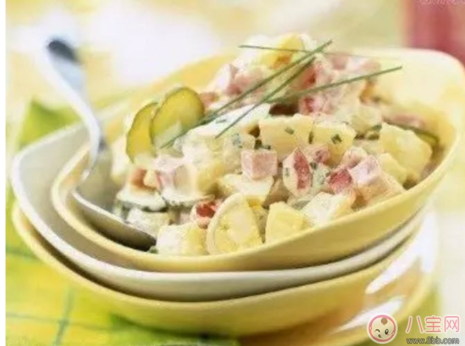 孕初期可以吃涼菜嗎 孕婦可以吃外面賣的涼拌菜嗎