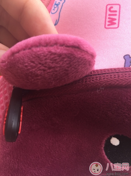 上學(xué)小書(shū)包用哪款好 uek幼兒園寶寶書(shū)包測(cè)評(píng)