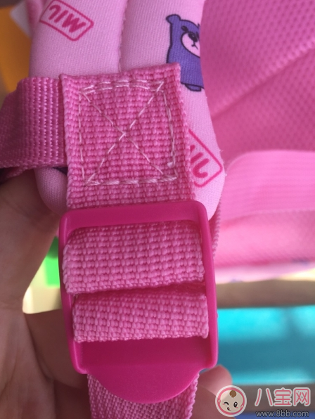 上學(xué)小書(shū)包用哪款好 uek幼兒園寶寶書(shū)包測(cè)評(píng)