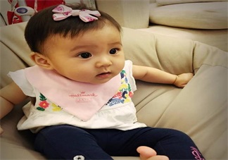 陳冠?，F(xiàn)身日本變曬娃狂魔 給孩子拍照怎么拍好