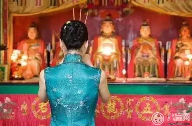 孕婦能去寺廟拜佛燒香嗎 孕婦拜佛燒香要注意什么 孕婦能去寺廟拜佛燒香嗎 孕婦拜佛燒香要注意什么