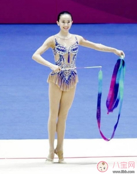 張豆豆為什么21歲就退役 張豆豆挺胸照照片【多圖】 張豆豆為什么21歲就退役 張豆豆挺胸照照片【多圖】