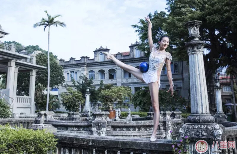 張豆豆為什么21歲就退役 張豆豆挺胸照照片【多圖】 張豆豆為什么21歲就退役 張豆豆挺胸照照片【多圖】