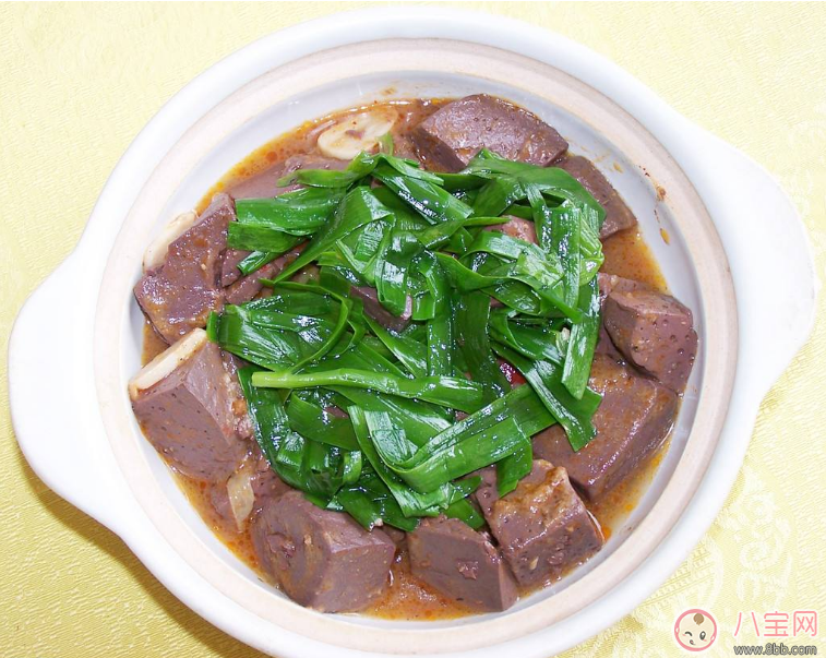 缺鐵來塊豬血 準媽媽怎么吃豬血好 缺鐵來塊豬血 準媽媽怎么吃豬血好