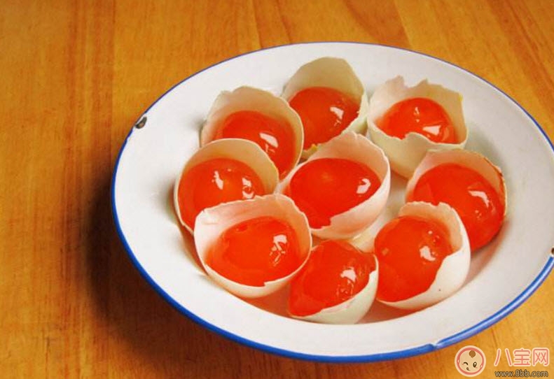 孕婦能吃咸鴨蛋嗎 孕婦吃咸蛋嗎能吃多少 孕婦能吃咸鴨蛋嗎 孕婦吃咸蛋嗎能吃多少