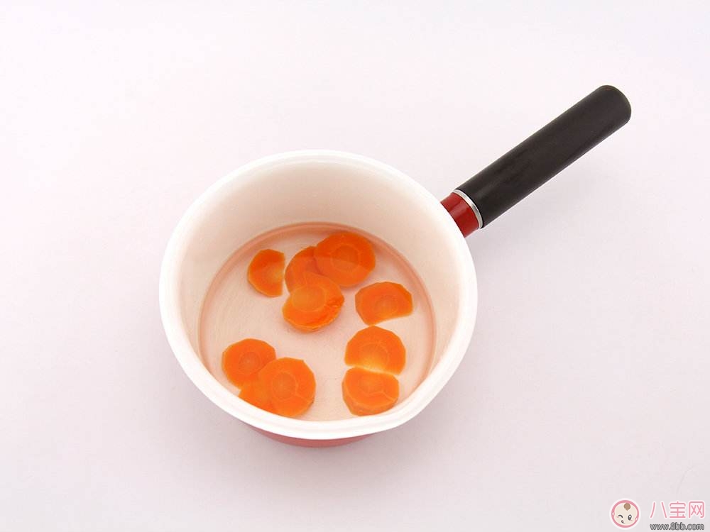 秋季寶寶飲食推薦 胡蘿卜營養(yǎng)又美味 秋季寶寶飲食推薦 胡蘿卜營養(yǎng)又美味