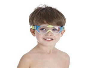 注意！孩子游泳要帶泳鏡的 孩子泳鏡挑選