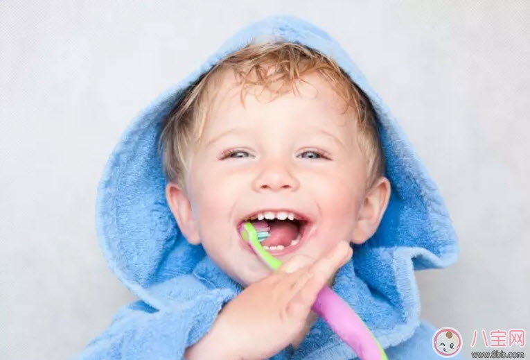 孩子可以用電動牙刷嗎 寶寶選擇電動牙刷的標準是什么