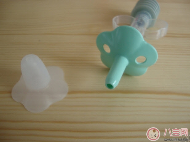 嬰兒喂藥器什么牌子好 小白熊新生兒喂藥器有用嗎