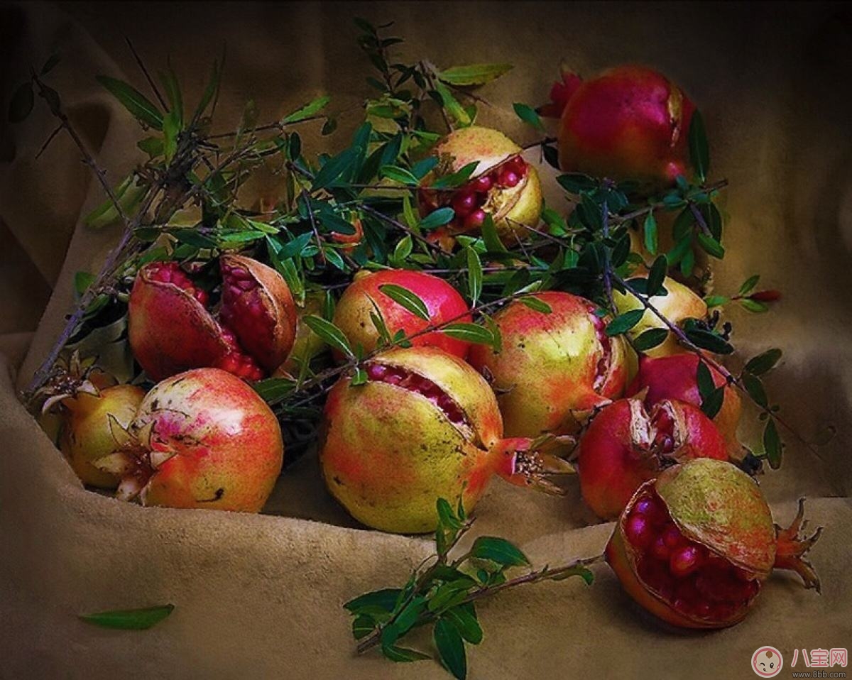 孕期吃石榴好處多 健身強體美容養(yǎng)顏 孕期吃石榴好處多 健身強體美容養(yǎng)顏