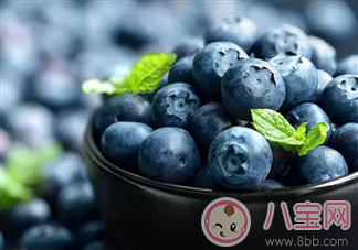 寶寶食用藍(lán)莓好處多 幫助骨骼生長 寶寶食用藍(lán)莓好處多 幫助骨骼生長