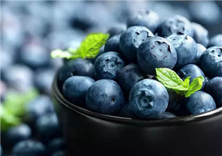 寶寶食用藍莓好處多 幫助骨骼生長